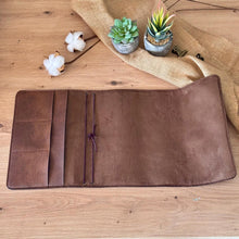 Cargar imagen en el visor de la galería, Trifold Fauxdori