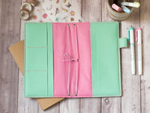 Cargar imagen en el visor de la galería, Mint & Pink - Traveler's Notebooks Veganos