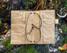 Cargar imagen en el visor de la galería, Eco washable paper - Traveler's Notebooks Veganos