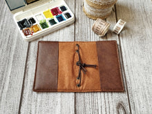 Cargar imagen en el visor de la galería, Small Textured colors - Traveler's Notebook A7 Micro / Nano Vegano